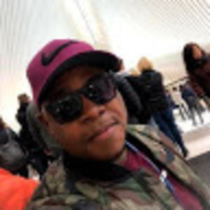 Meet your Posher, Leo